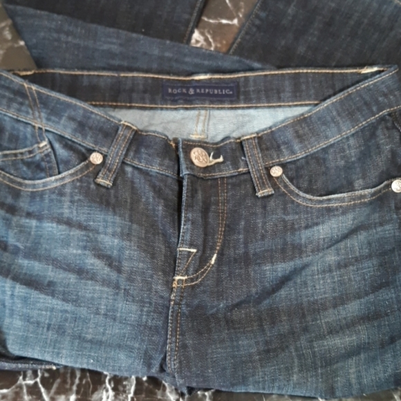 Rock & Republic Kasandra rhinestone flare leg 8 - Picture 3 of 4